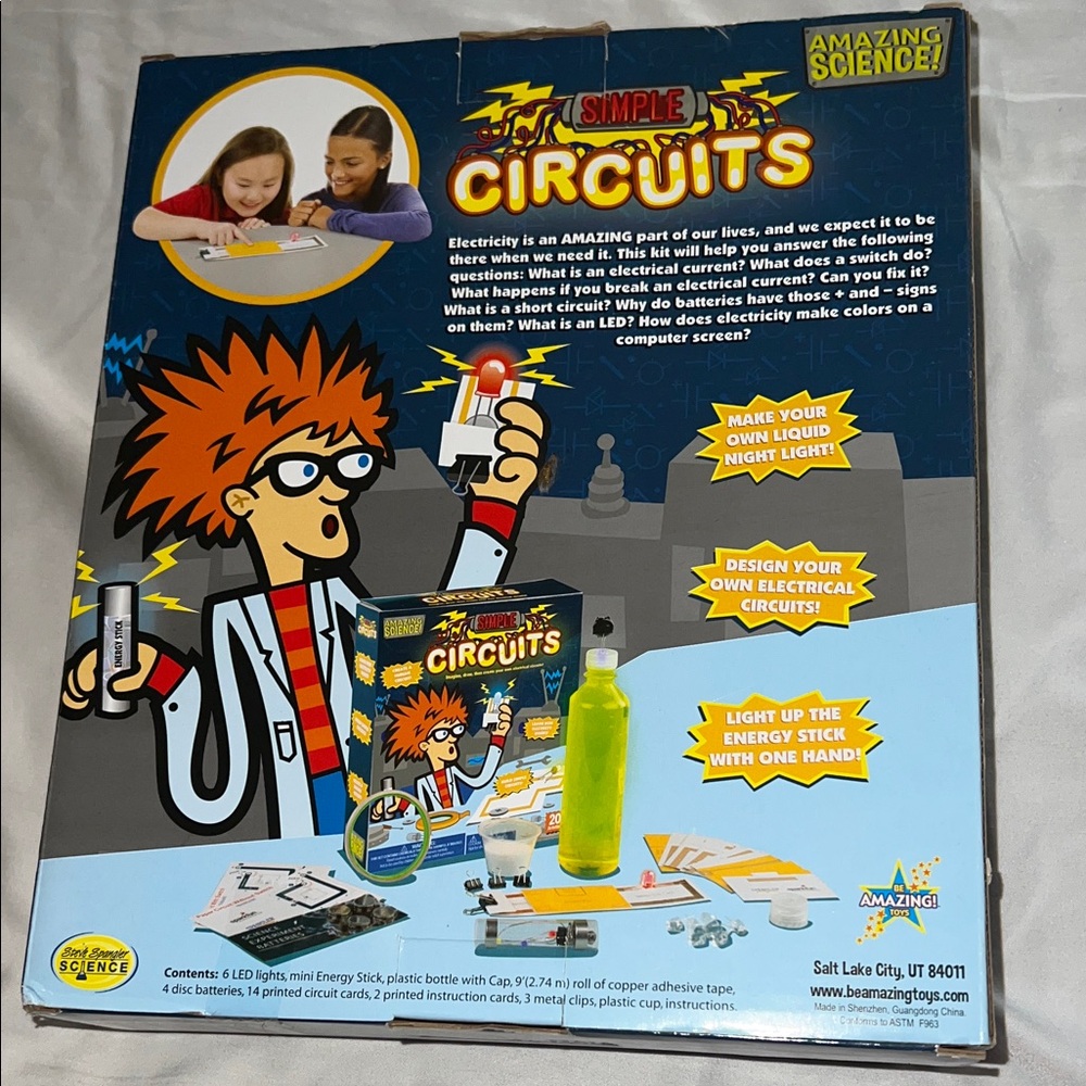Simple Circuits Science Kit - Picture 2 of 4